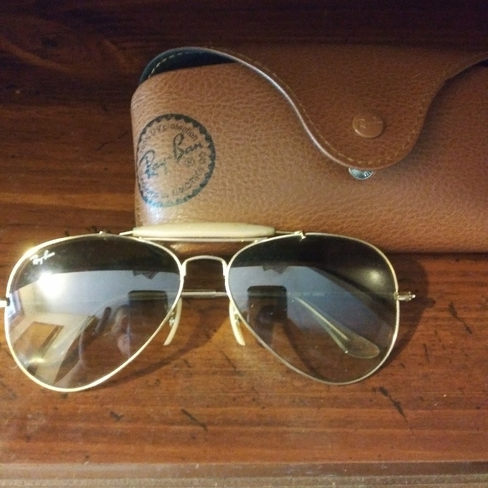 Ray Ban Sunglasses with case